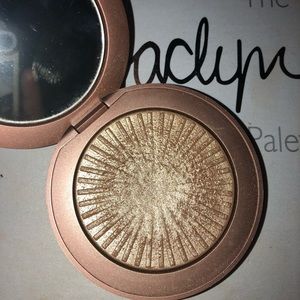 Estee Lauder HeatWave 🌊